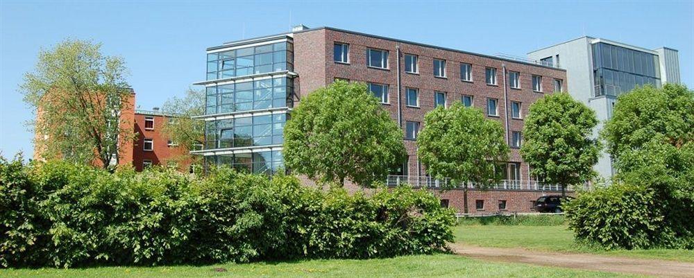 Jugendherberge Hamburg Horner Rennbahn Exterior photo